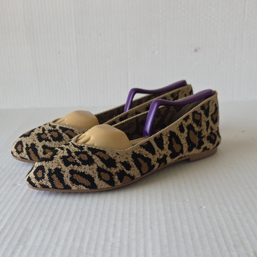 Skechers Cleo Air-cooled Memory Foam Leopard Print Ballet Flats Size 7.5 Summer